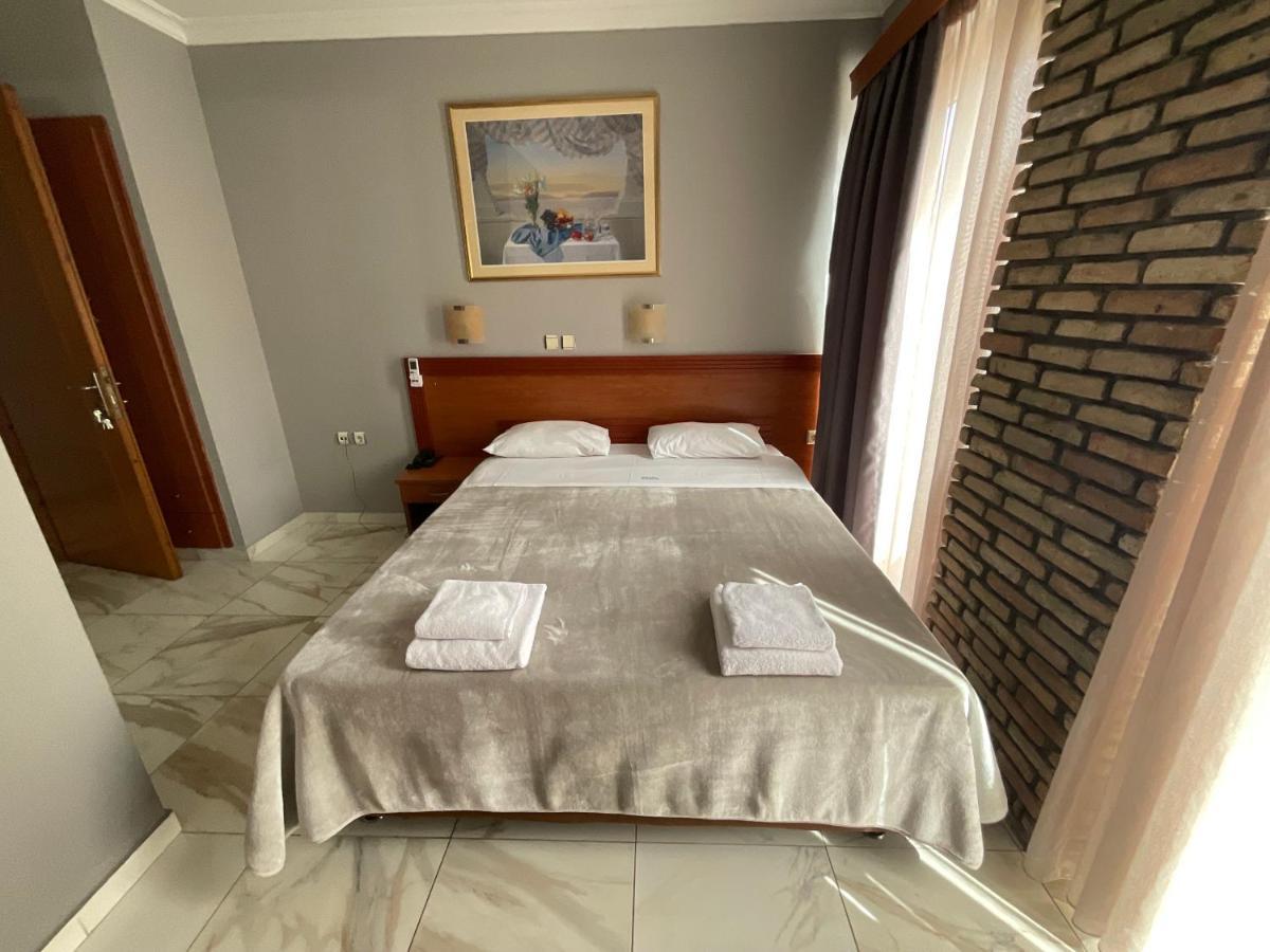 Piraeus Acropole Hotel Zewnętrze zdjęcie