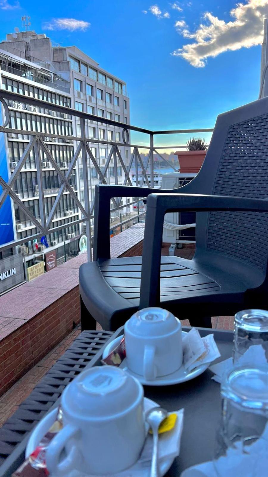 Piraeus Acropole Hotel Zewnętrze zdjęcie