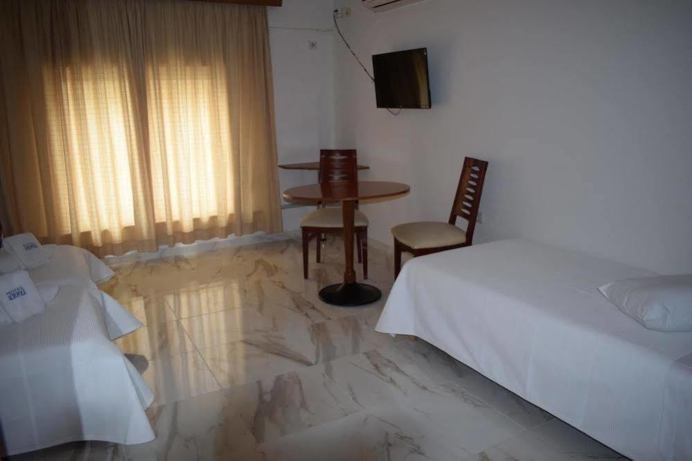 Piraeus Acropole Hotel Zewnętrze zdjęcie
